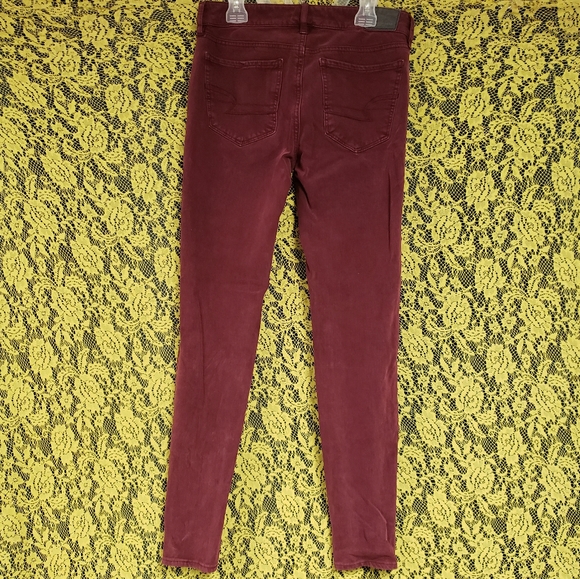 American Eagle Hi-Rise 'Super Super Stretch' Burgandy Jeggings - Picture 3 of 10